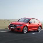 2018 Audi SQ5 - Exterior - Front Quarter - Dynamic 1