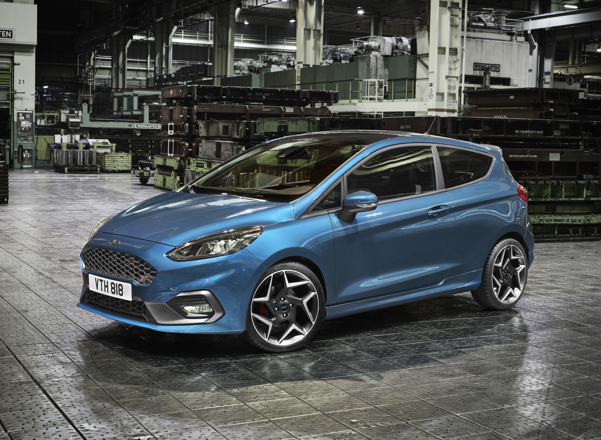 2017 Ford Fiest ST - Blue Exterior - Front Side Quarter - Static