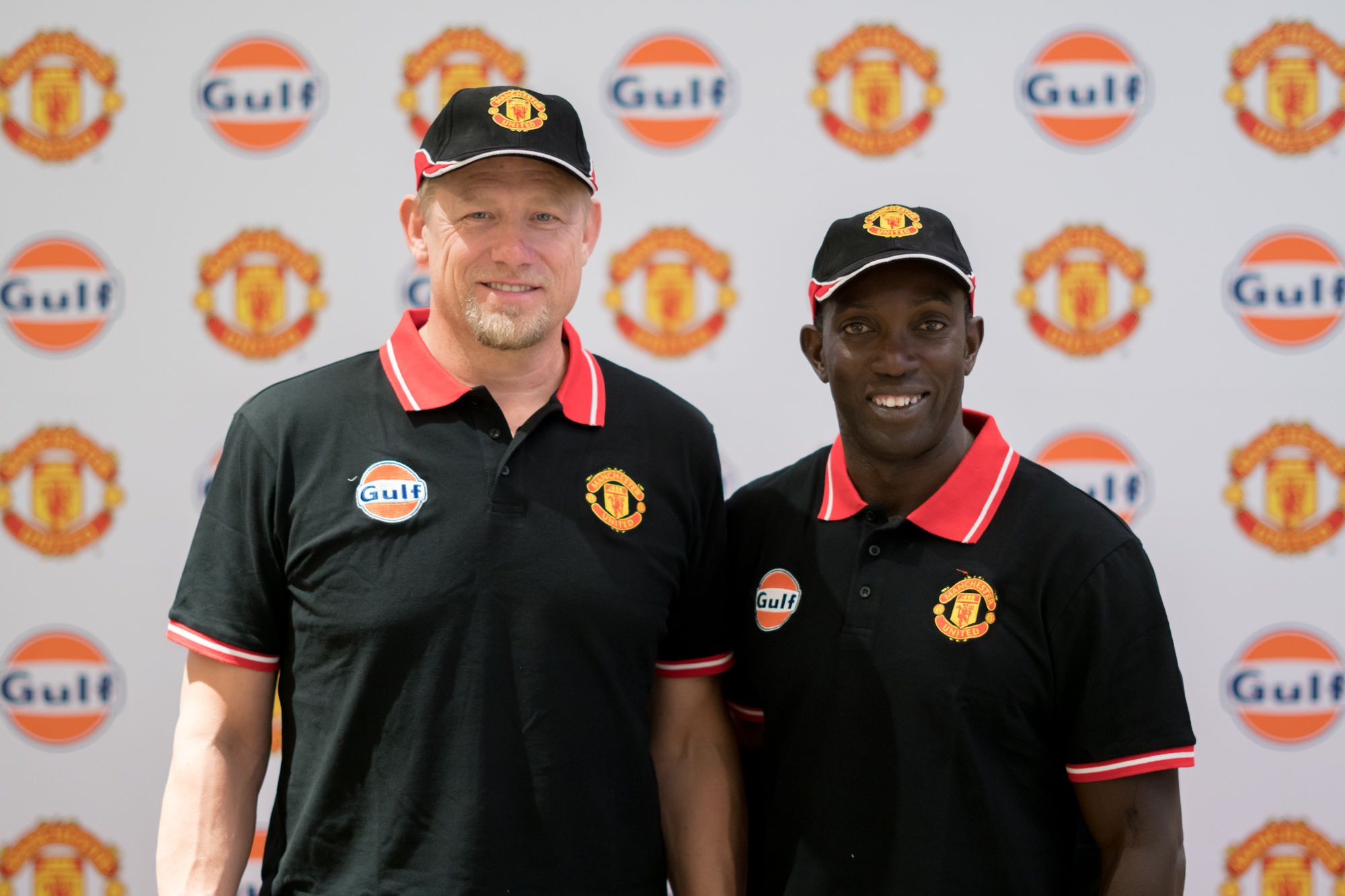 Gulf Oil ULE 5W-40 - Manchester United football legends Dwight Yorke and Peter Schmeichel unveil new lubricant in Dubai