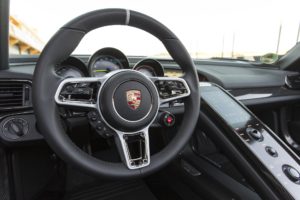 Porsche 918 Spyder - Interior - Steering Wheel