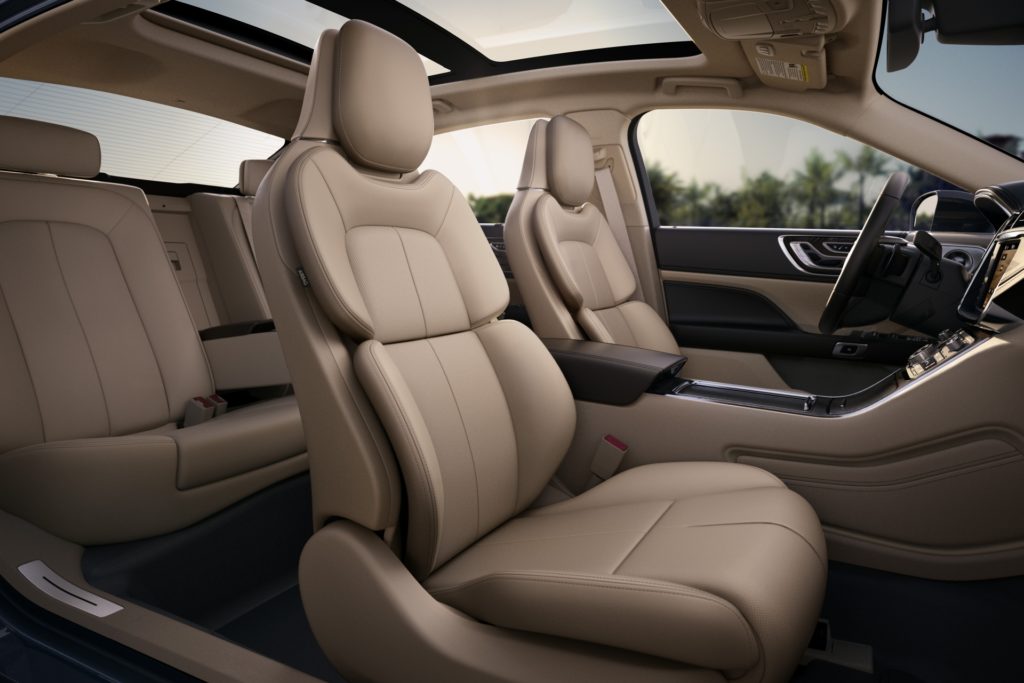 2017 Lincoln Continental - Beige Interior - Front Seats