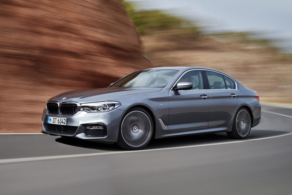 2017 BMW 540i Review - Grey Exterior - Side View - Dynamic
