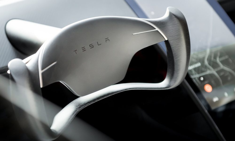 Tesla Roadster - Interior - Steering Wheel