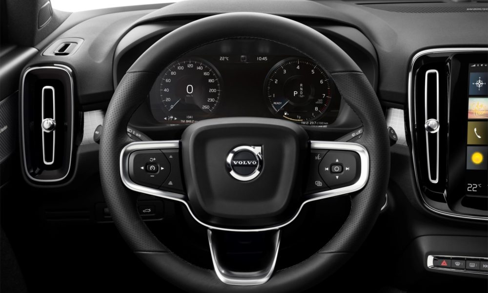 2018 Volvo XC40 - Interior - Steering Wheel
